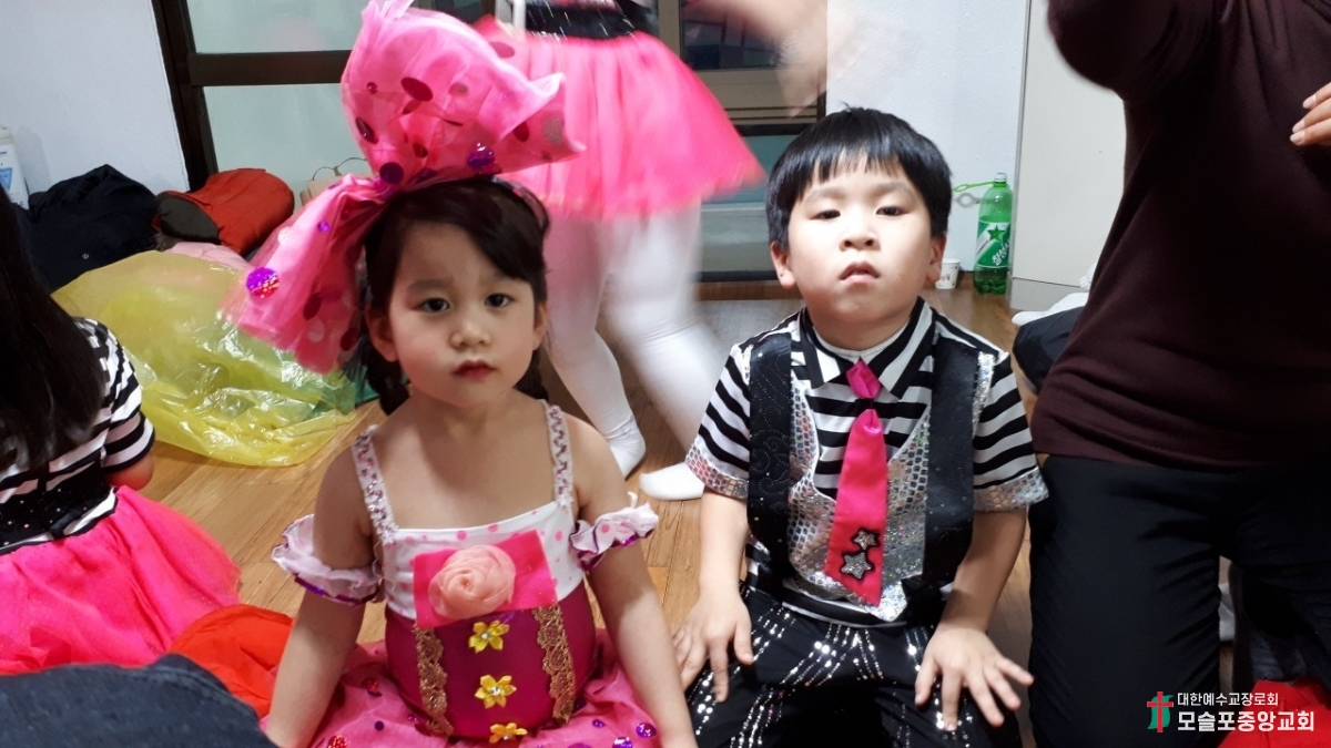d_j9dUd018svc1qg24g7d6ko27_9r43uv.jpg